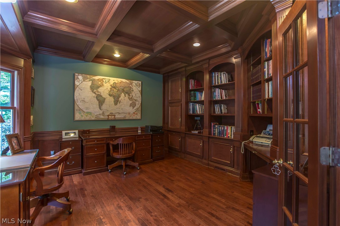 6515 Chagrin River Road Chagrin Falls, OH 44022 - Photo 7 of 28 The office is complete with beautiful all wood built in shelves.