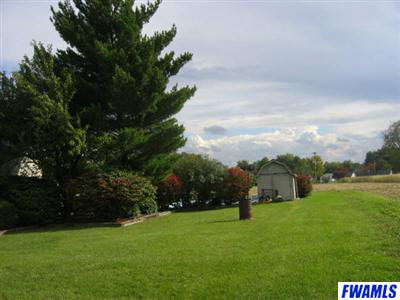 11636 State Rte 101 Monroeville, IN 46773 - Photo 14 of 20