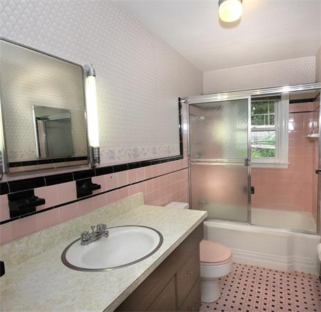 26 Chellman Street Boston, MA 02132 - Photo 12 of 21 Gallery Image 12