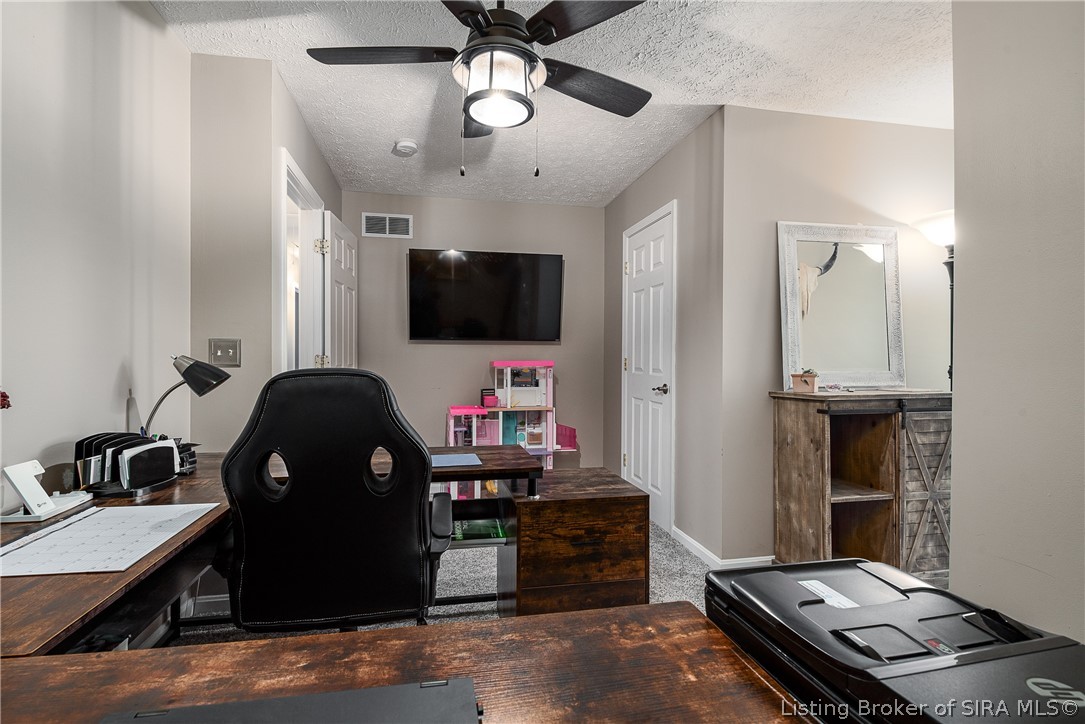 6251 Sarles Creek Road Floyds Knobs, IN 47119 - Photo 26 of 90