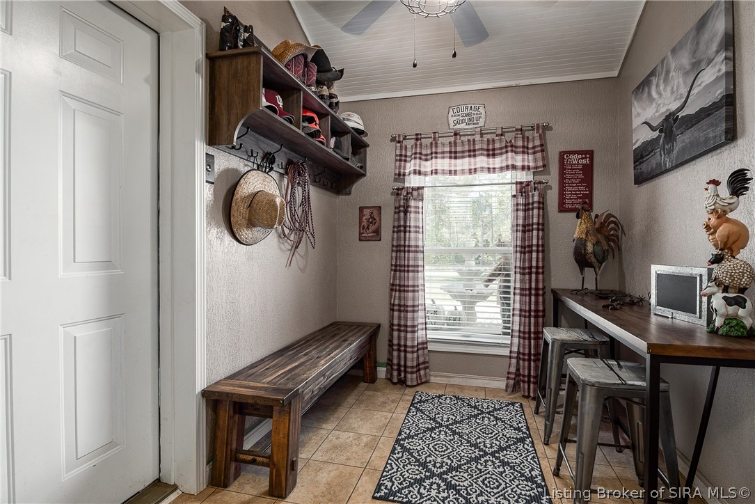 6251 Sarles Creek Road Floyds Knobs, IN 47119 - Photo 28 of 90