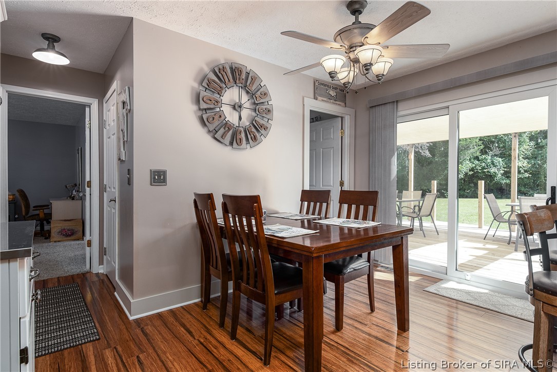 6251 Sarles Creek Road Floyds Knobs, IN 47119 - Photo 10 of 90