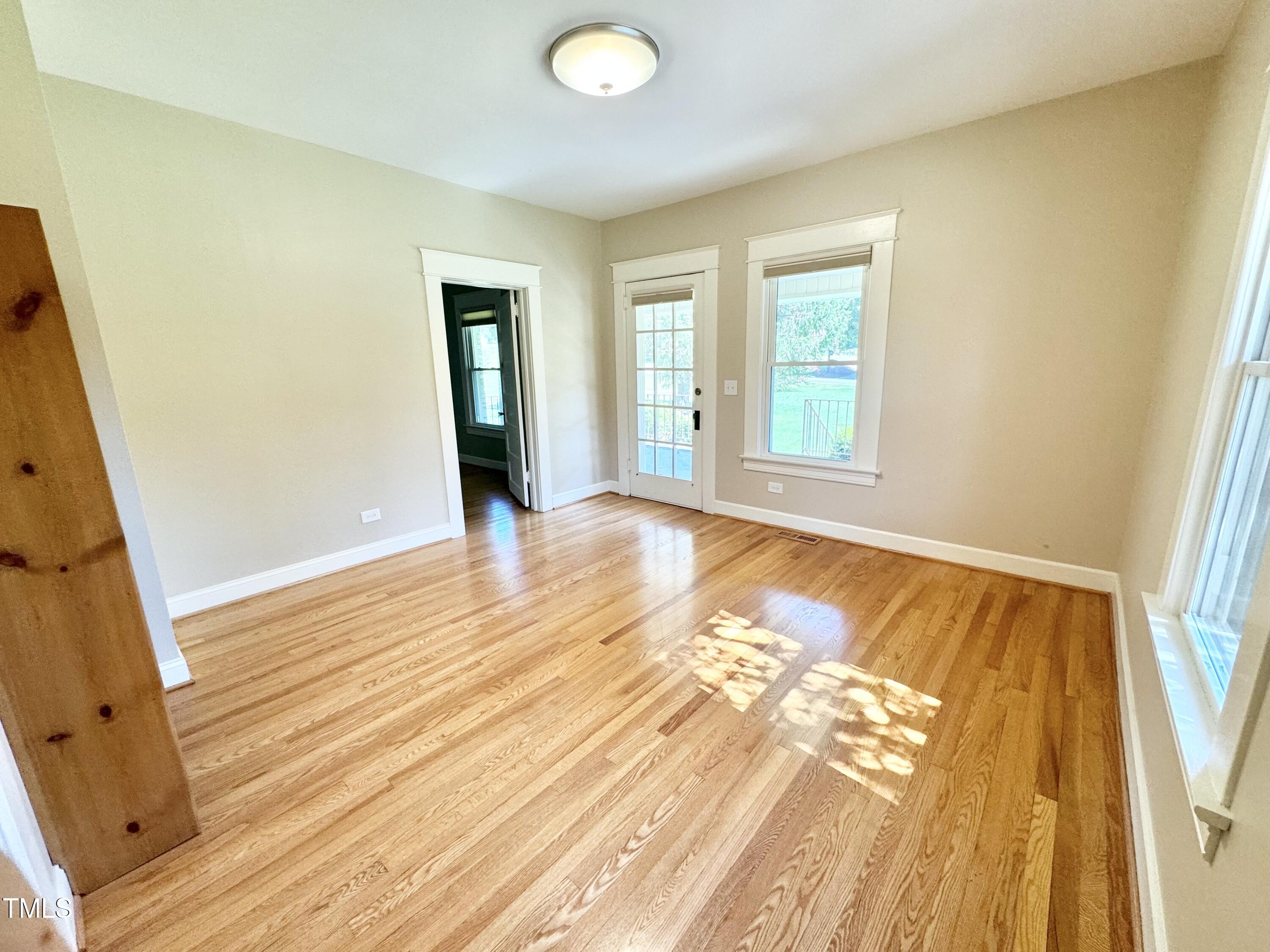 714 Oxford Road Roxboro, NC 27573 - Photo 20 of 34 IMG_7012