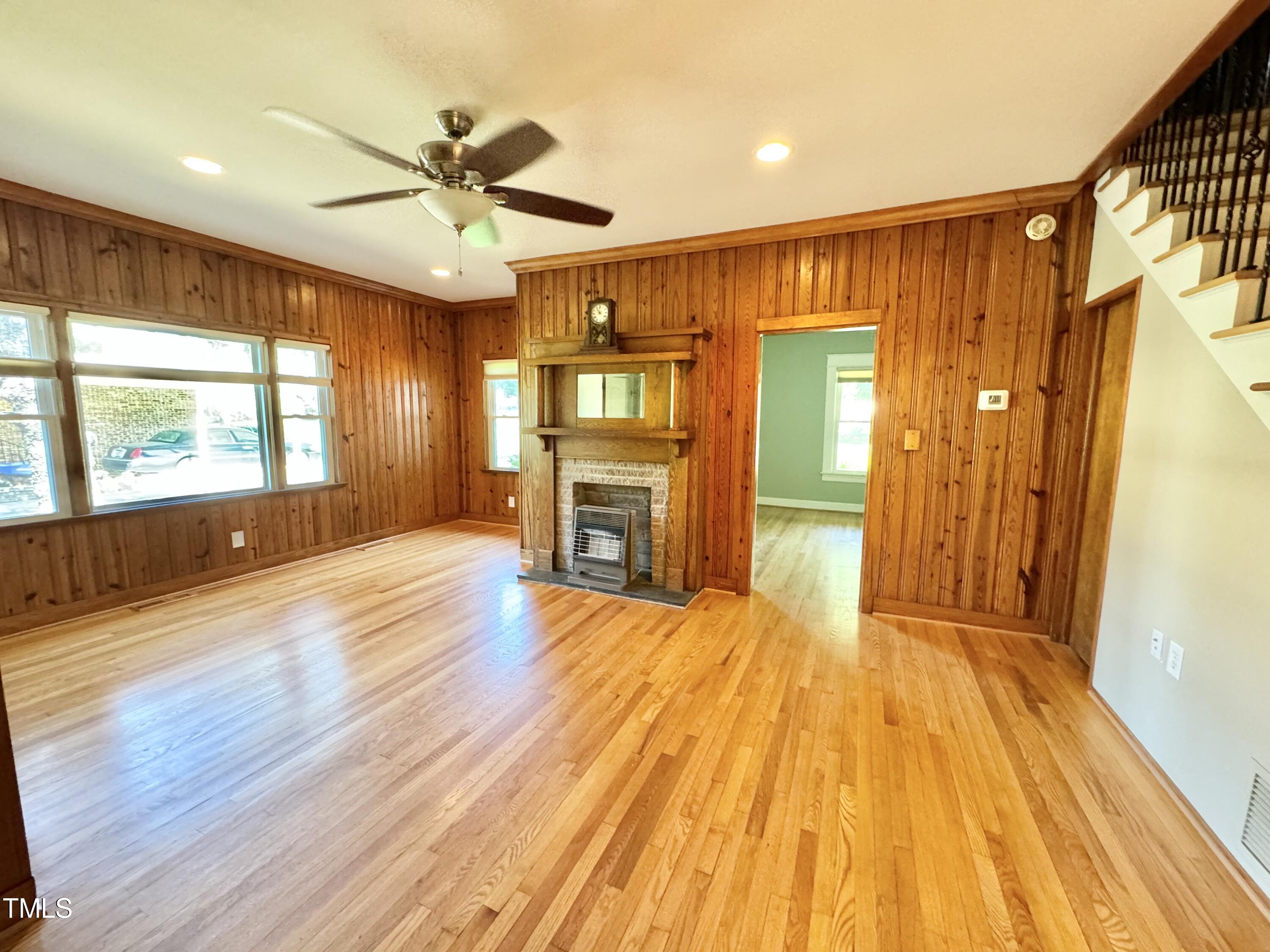 714 Oxford Road Roxboro, NC 27573 - Photo 29 of 34 IMG_7017