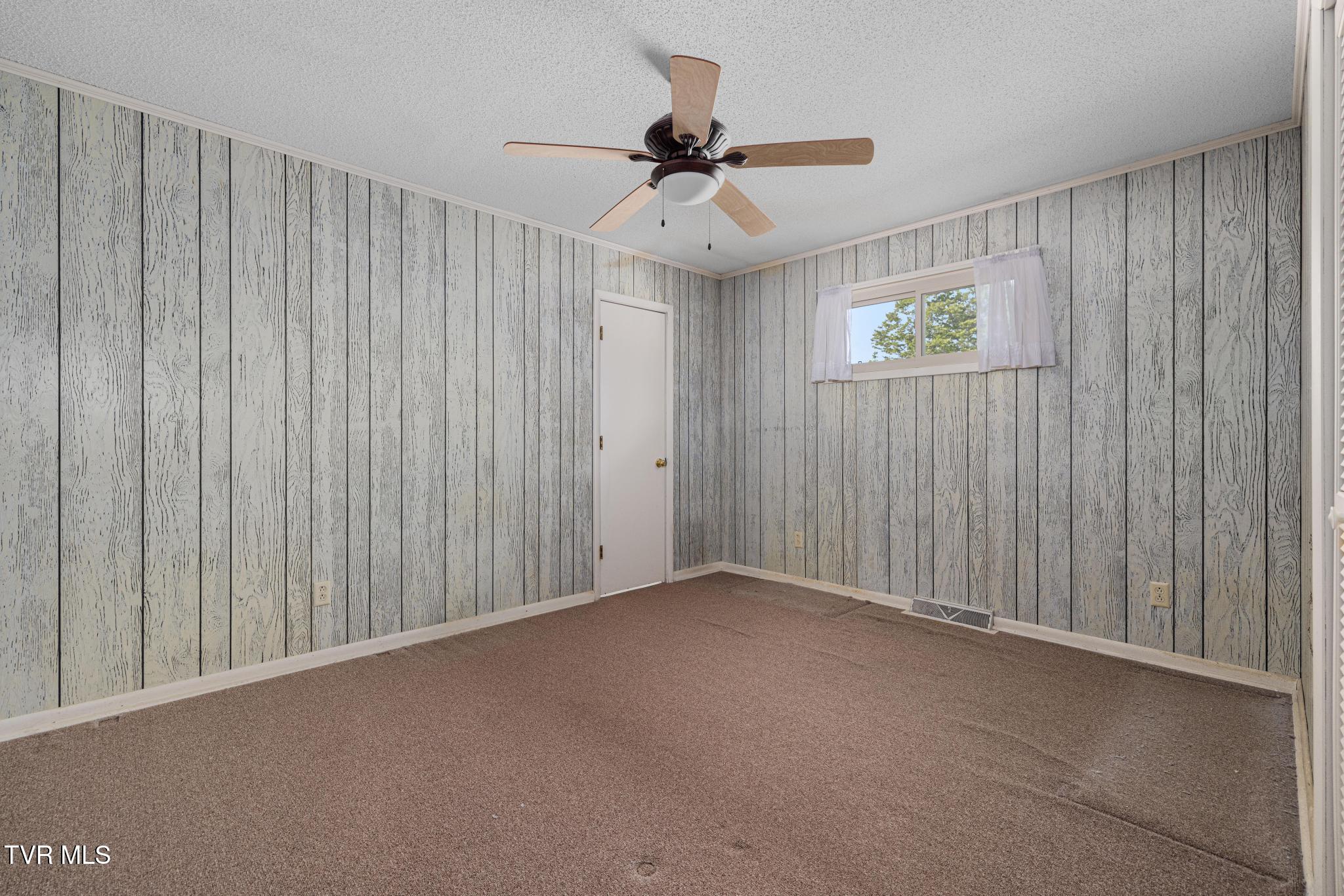 320 Mountain View Street Erwin, TN 37650 - Photo 24 of 44 Bed 2/Primary