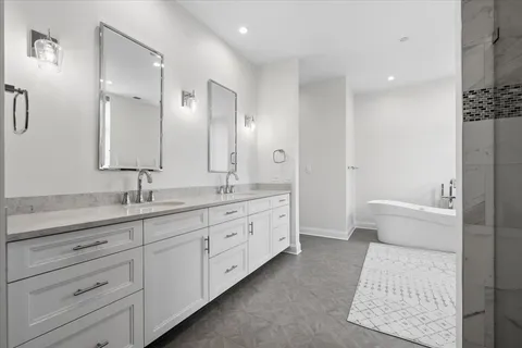 $799,900 | 2100 North Racine Avenue, Unit 3D, Chicago, IL 60614