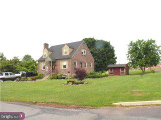 437 Kemp Road Pottstown, PA 19465 - Photo 1 of 6 Gallery Image 1