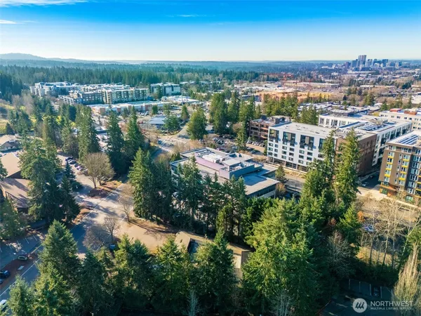 $7,500,000 | 15700 Northeast Bel Red Road, Bellevue, WA 98008