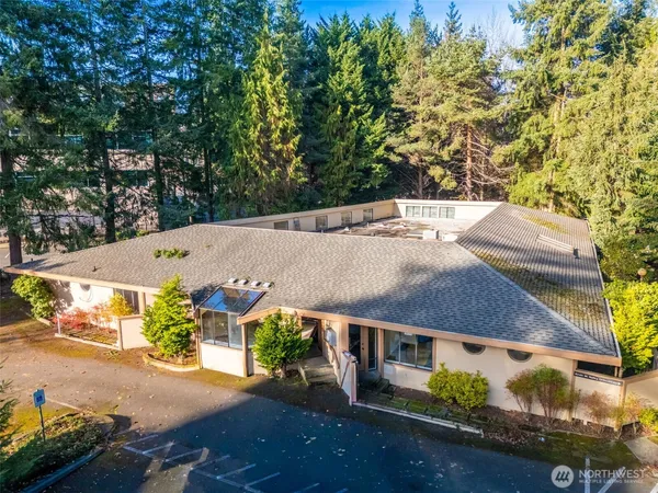 $7,500,000 | 15700 Northeast Bel Red Road, Bellevue, WA 98008