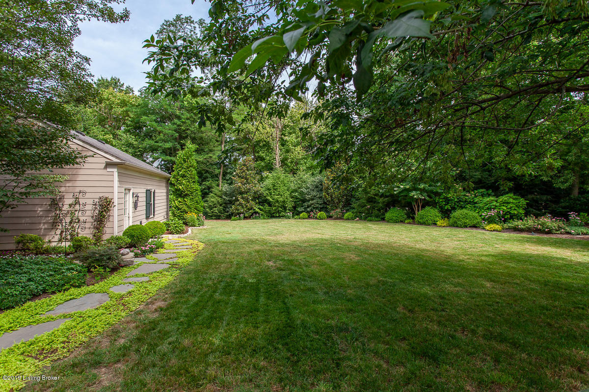 4703 Crofton Road Louisville, KY 40207 - Photo 34 of 38 4703 Crofton Rd-42
