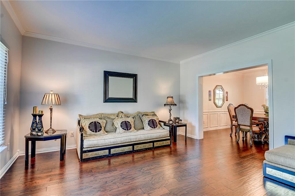 10686 Evergreen Point Fishers, IN 46037 - Photo 3 of 12 Gallery Image 3