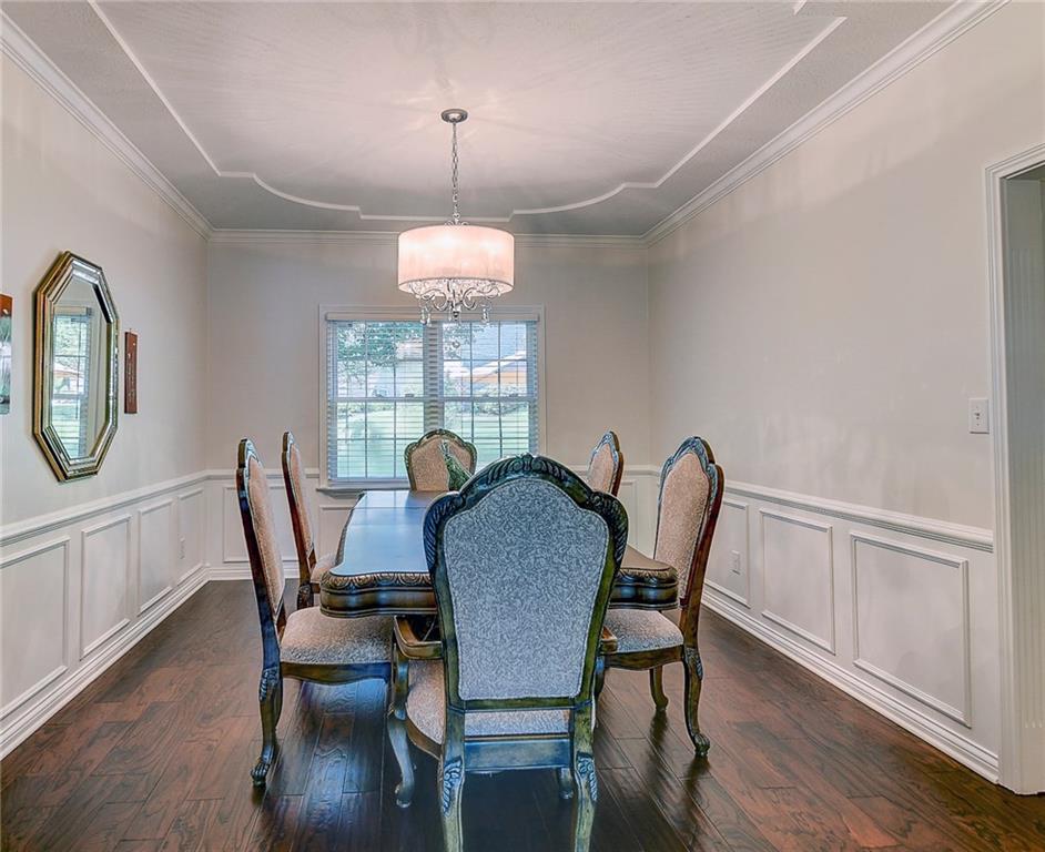10686 Evergreen Point Fishers, IN 46037 - Photo 4 of 12 Gallery Image 4