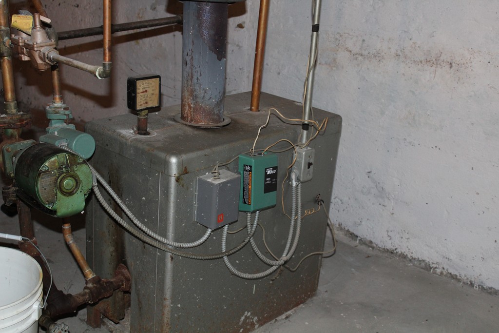 55 Kennedy Street Fall River, MA 02721 - Photo 16 of 21