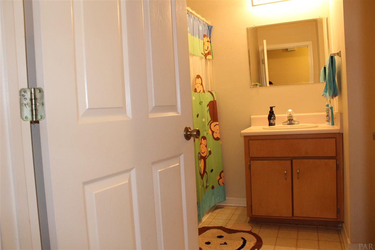4816 Hamilton Bridge Road Pace, FL 32571 - Photo 17 of 34 Gallery Image 17