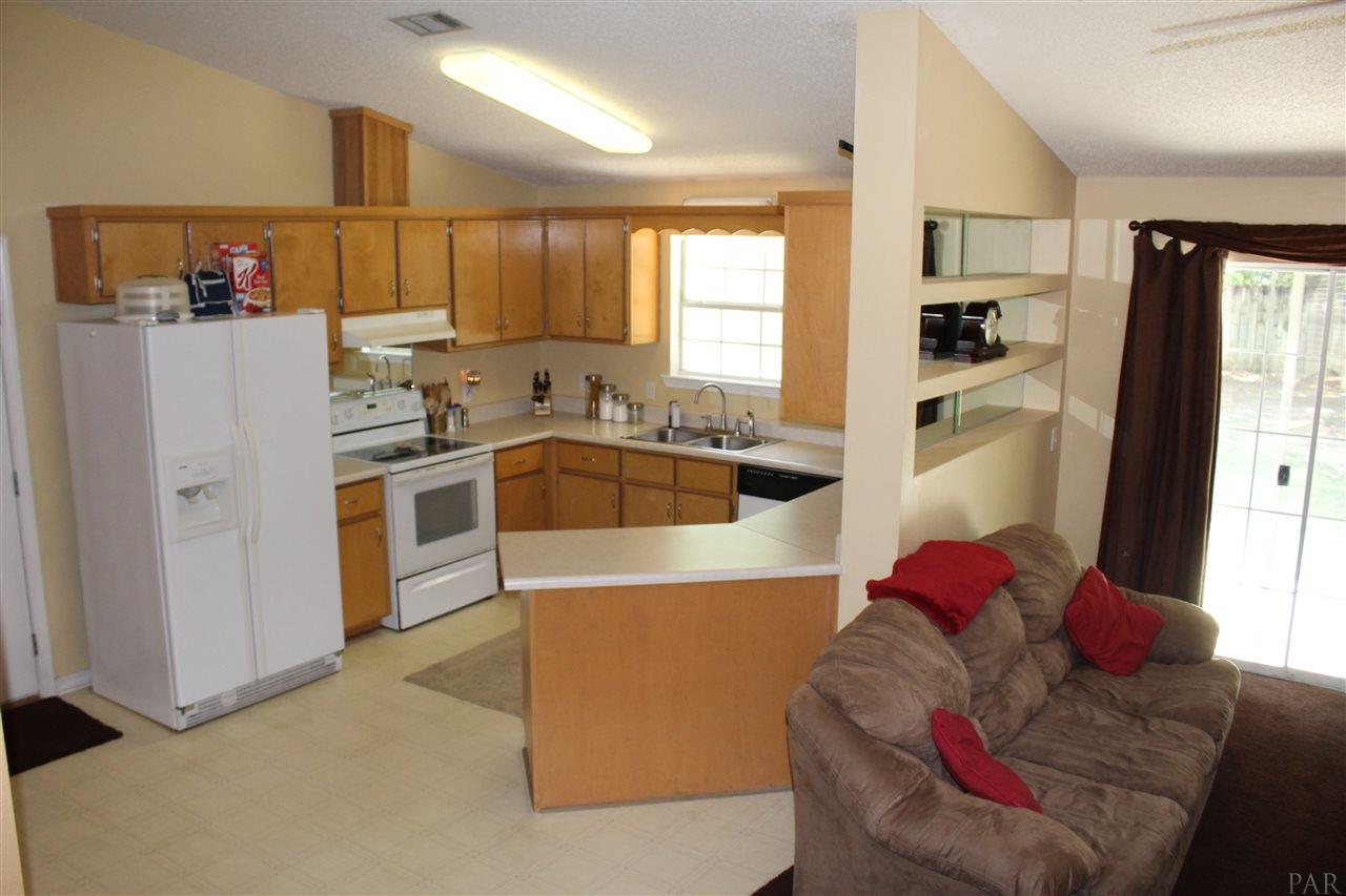 4816 Hamilton Bridge Road Pace, FL 32571 - Photo 5 of 34 Gallery Image 5