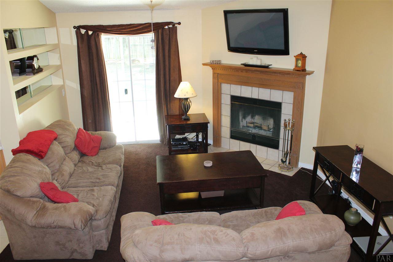4816 Hamilton Bridge Road Pace, FL 32571 - Photo 9 of 34 Gallery Image 9