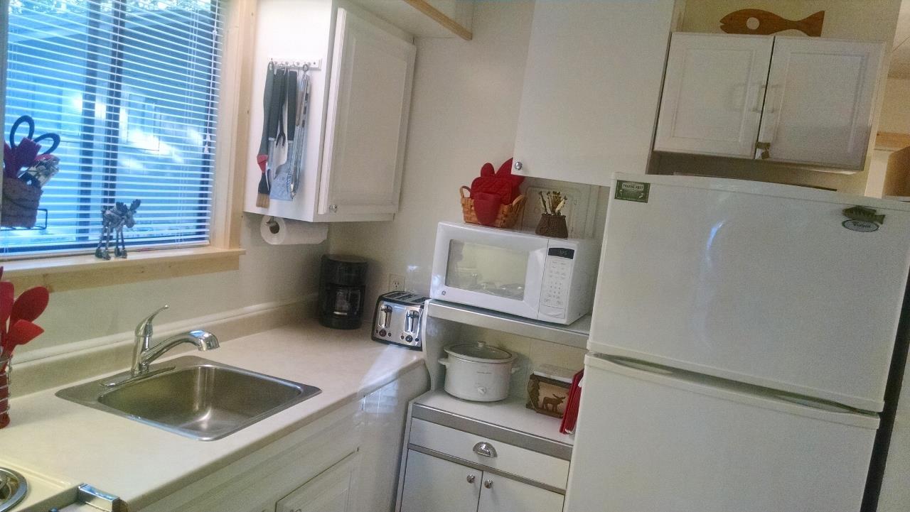 8473 Deadstream Road Honor, MI 49640 - Photo 14 of 25 1820227-13.JPG