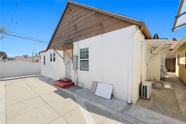 $1,230,000 | 111 East Los Higos Street, Alhambra, CA 91801