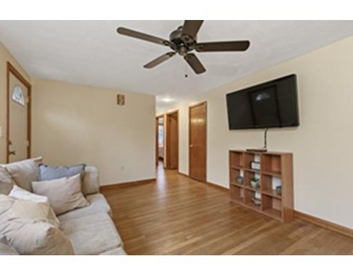 17 Cedarcrest Road Wilmington, MA 01887 - Photo 11 of 21 Gallery Image 11