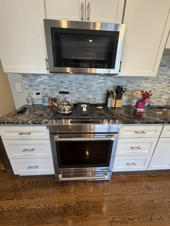 57 L Street, Unit 2 Boston, MA 02127 - Photo 11 of 12