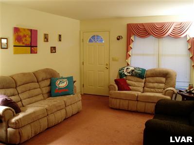 818 Atlas Road Northampton, PA 18067 - Photo 5 of 6 Gallery Image 5