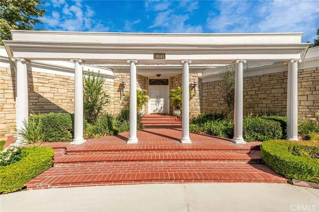 4641 North Virginia Road Long Beach, CA 90807 - Photo 8 of 11 Gallery Image 8