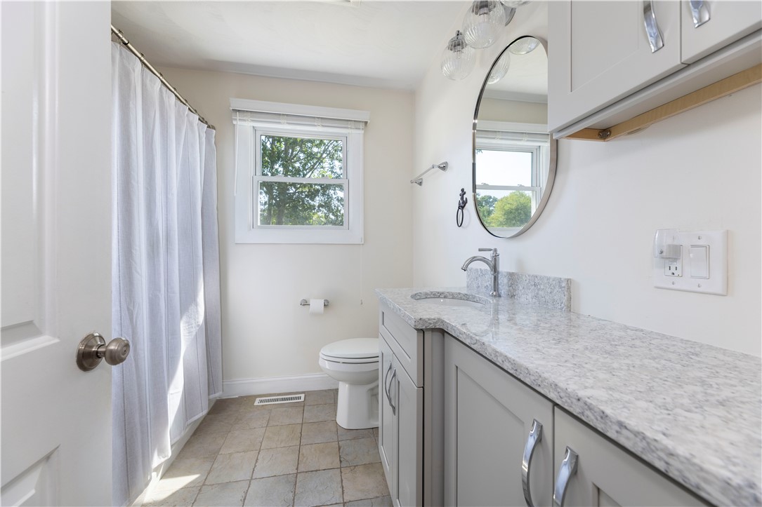 3 Inkberry Trail Narragansett, RI 02882 - Photo 12 of 32
