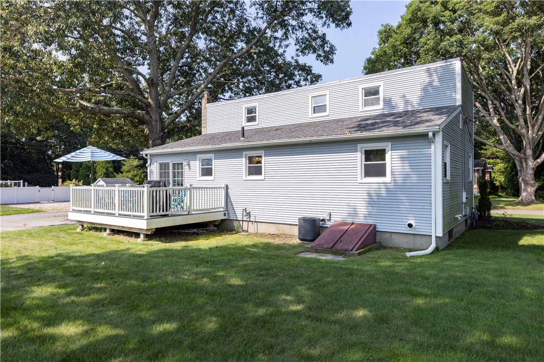 3 Inkberry Trail Narragansett, RI 02882 - Photo 30 of 32