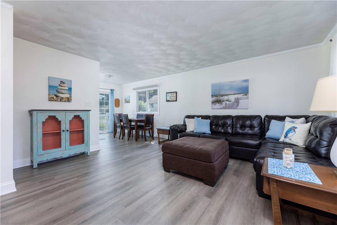 3 Inkberry Trail Narragansett, RI 02882 - Photo 4 of 32