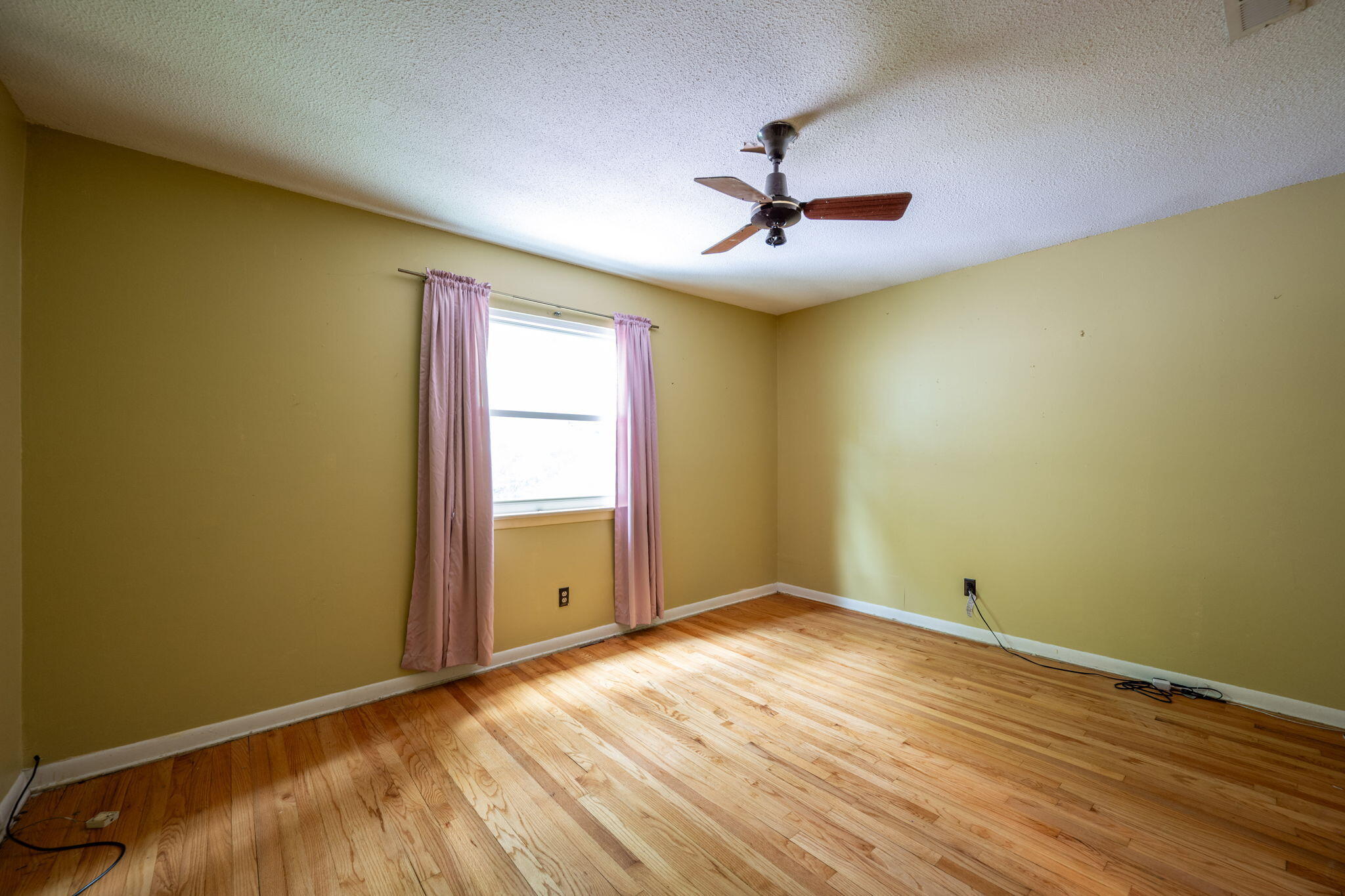 1002 Gillespie Road Chattanooga, TN 37411 - Photo 10 of 22 7-web-or-mls-DSC_4296