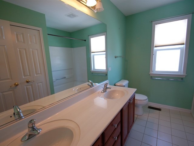 1494 Sutton Circle Wauconda, IL 60084 - Photo 16 of 24