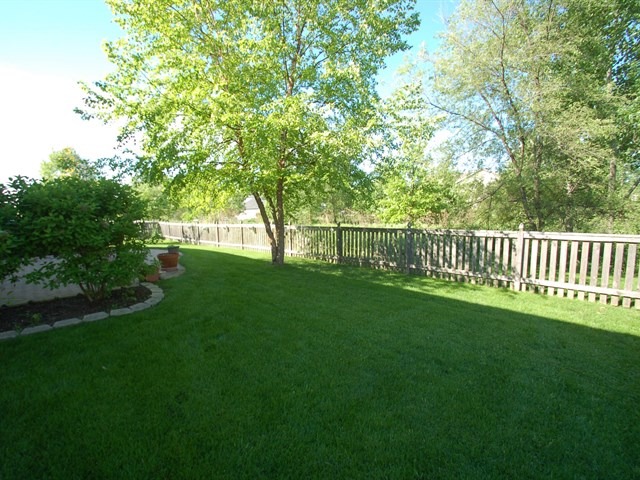 1494 Sutton Circle Wauconda, IL 60084 - Photo 23 of 24