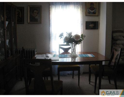 155 Vineyard Road Edison, NJ 08817 - Photo 3 of 8