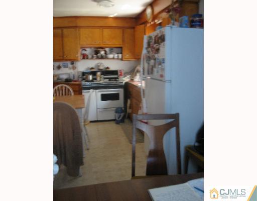 155 Vineyard Road Edison, NJ 08817 - Photo 5 of 8