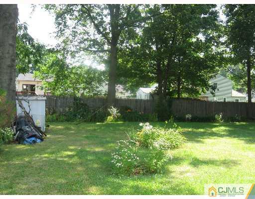 155 Vineyard Road Edison, NJ 08817 - Photo 7 of 8