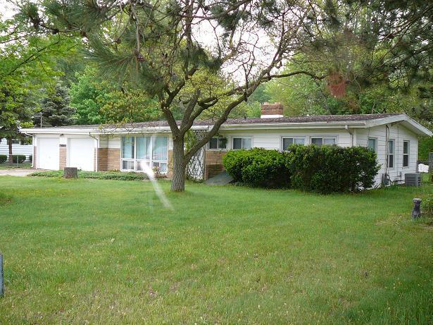 69112 Brady Road Edwardsburg, MI 49112 - Photo 2 of 20 Additional Photo