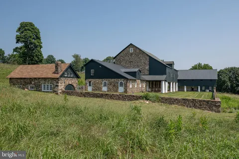 $5,475,000 | 864 Grubbs Mill Road, Newtown Square, PA 19073