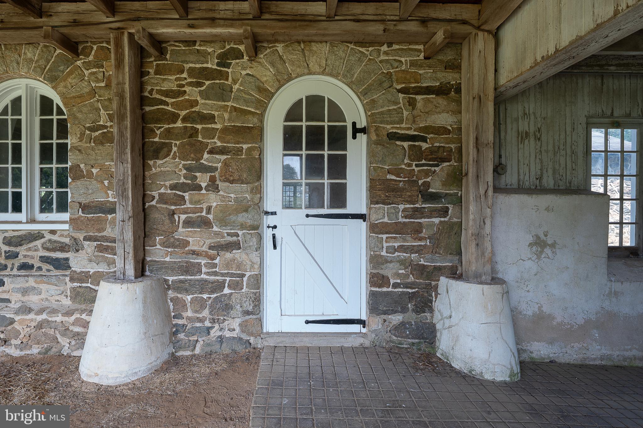 864 Grubbs Mill Road Newtown Square, PA 19073 - Photo 32 of 50 a view of a door of the house