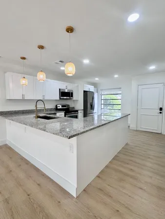 $2,350 | 20834 Sedgewick Drive, Unit 327, Boca Raton, FL 33433