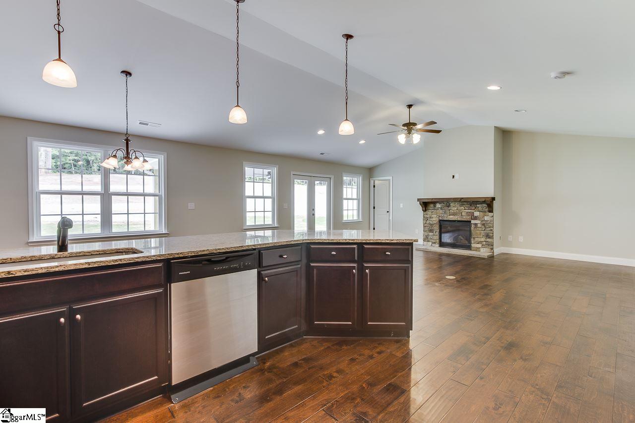 1826 Lake Cunningham Road Greer, SC 29651 - Photo 16 of 36 Gallery Image 16