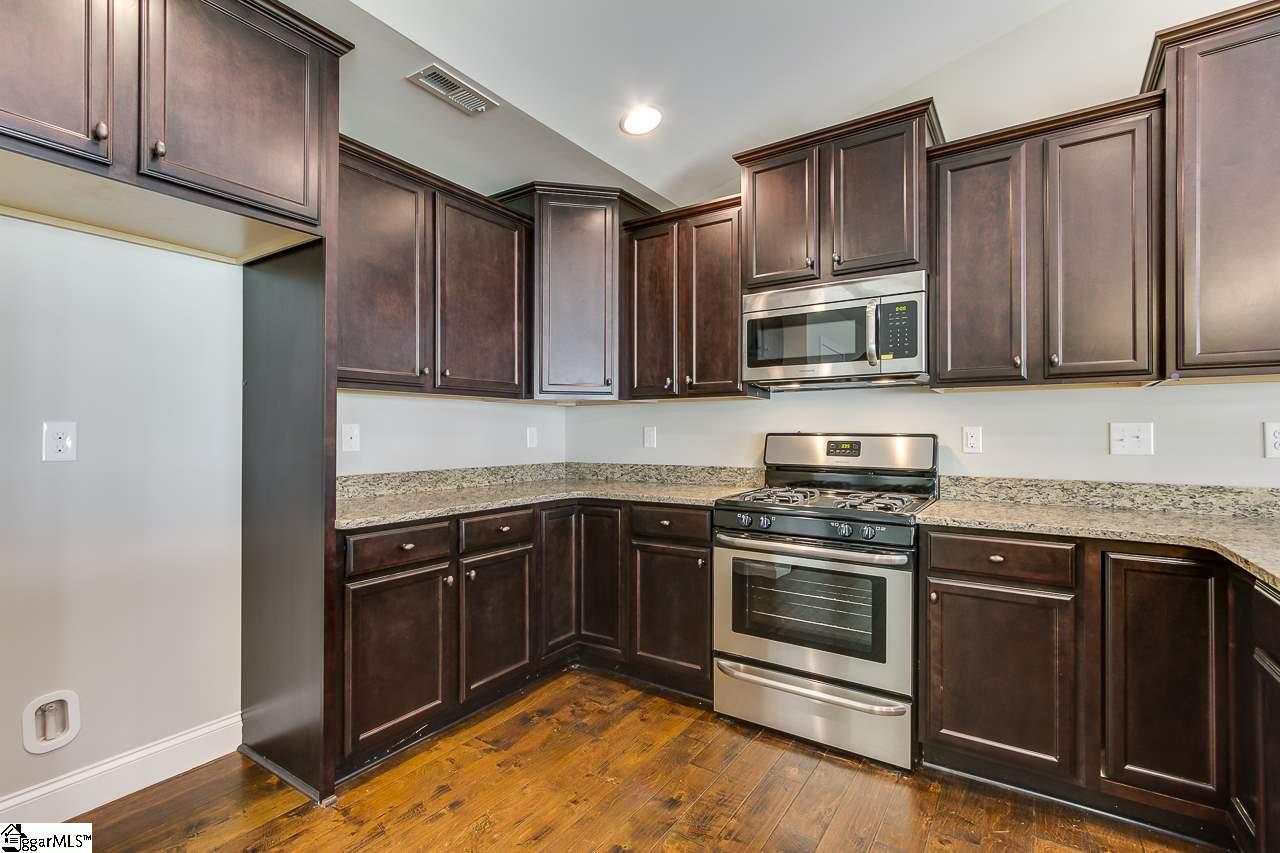 1826 Lake Cunningham Road Greer, SC 29651 - Photo 18 of 36 Gallery Image 18