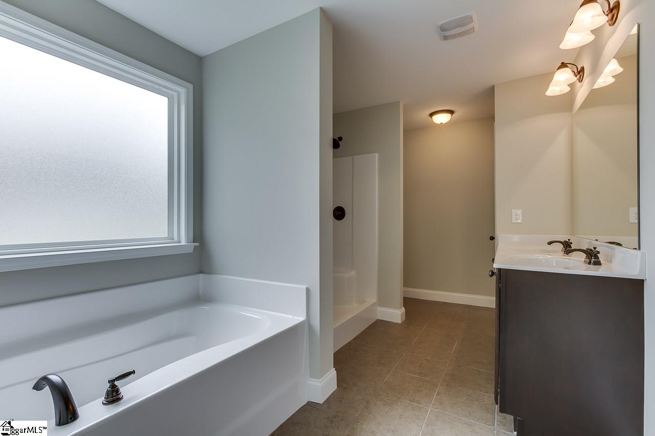 1826 Lake Cunningham Road Greer, SC 29651 - Photo 22 of 36 Gallery Image 22