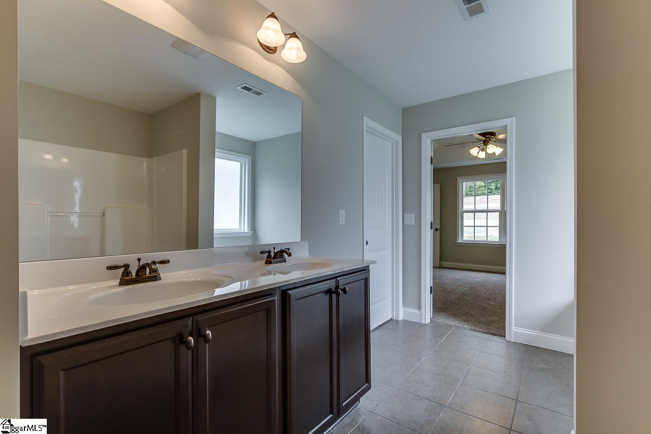 1826 Lake Cunningham Road Greer, SC 29651 - Photo 25 of 36 Gallery Image 25