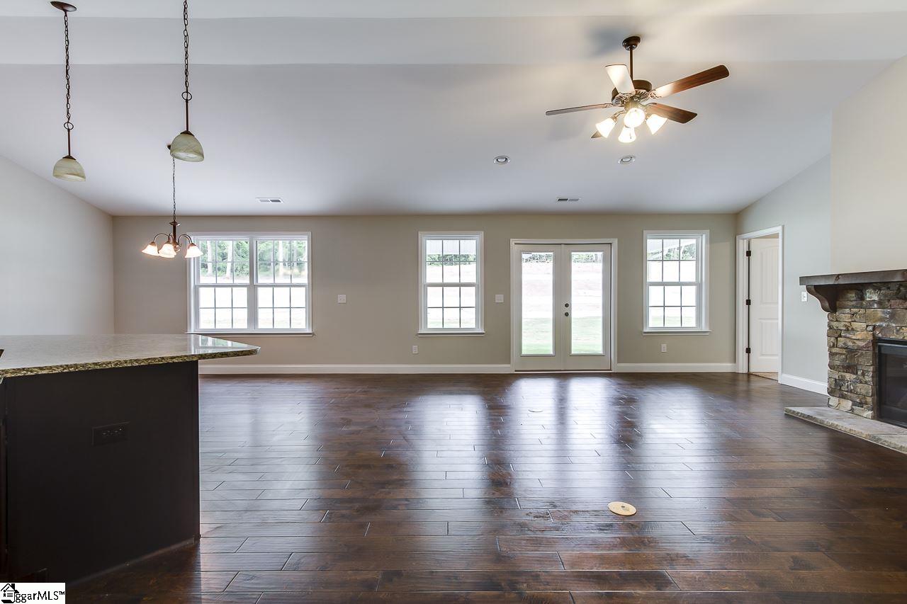 1826 Lake Cunningham Road Greer, SC 29651 - Photo 8 of 36 Gallery Image 8