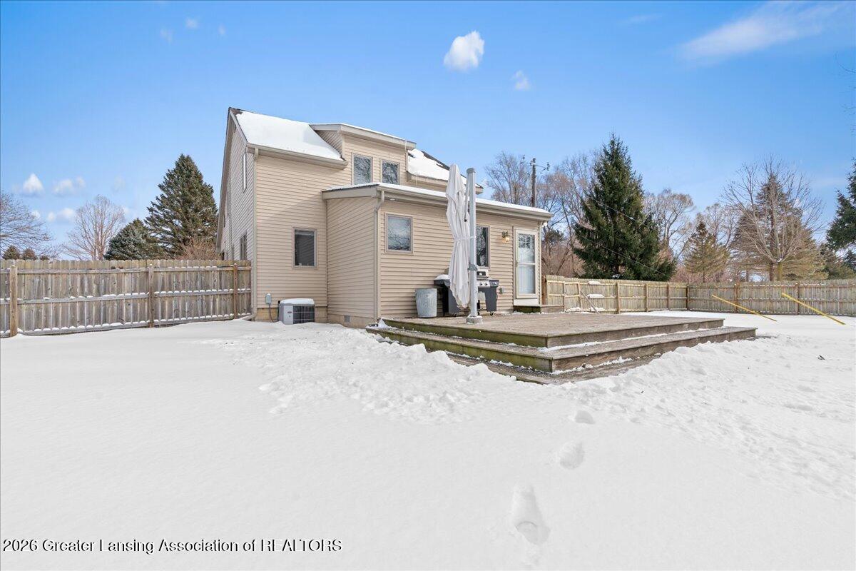 4801 Cemetery Road Fowlerville, MI 48836 - Photo 33 of 44 Rear
