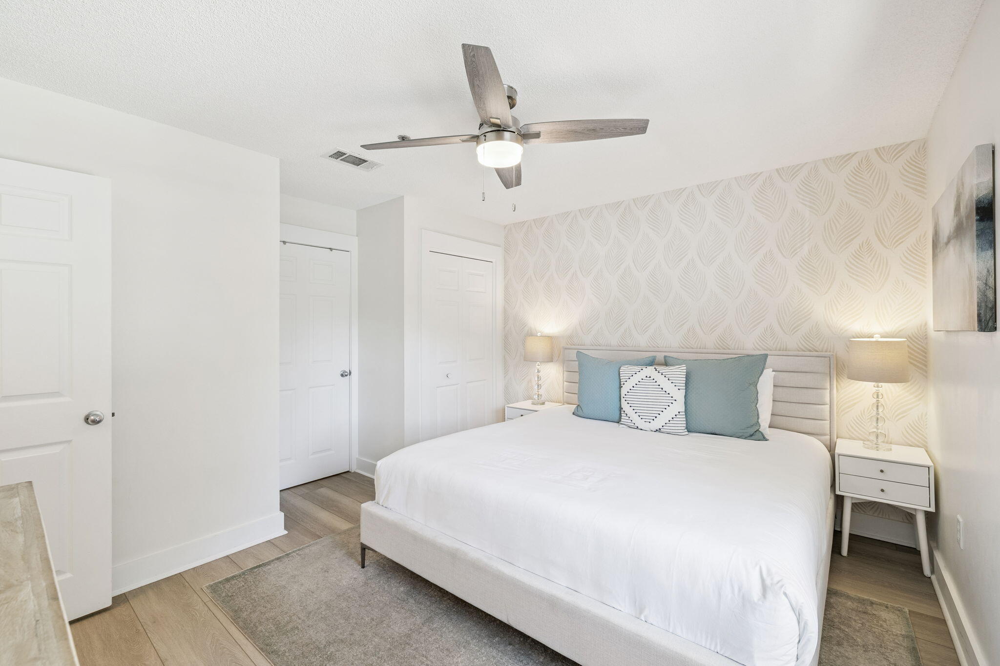 144 Spires Lane, Unit 207 Santa Rosa Beach, FL 32459 - Photo 26 of 49 Refined Simplicity with Soft Focal Wall