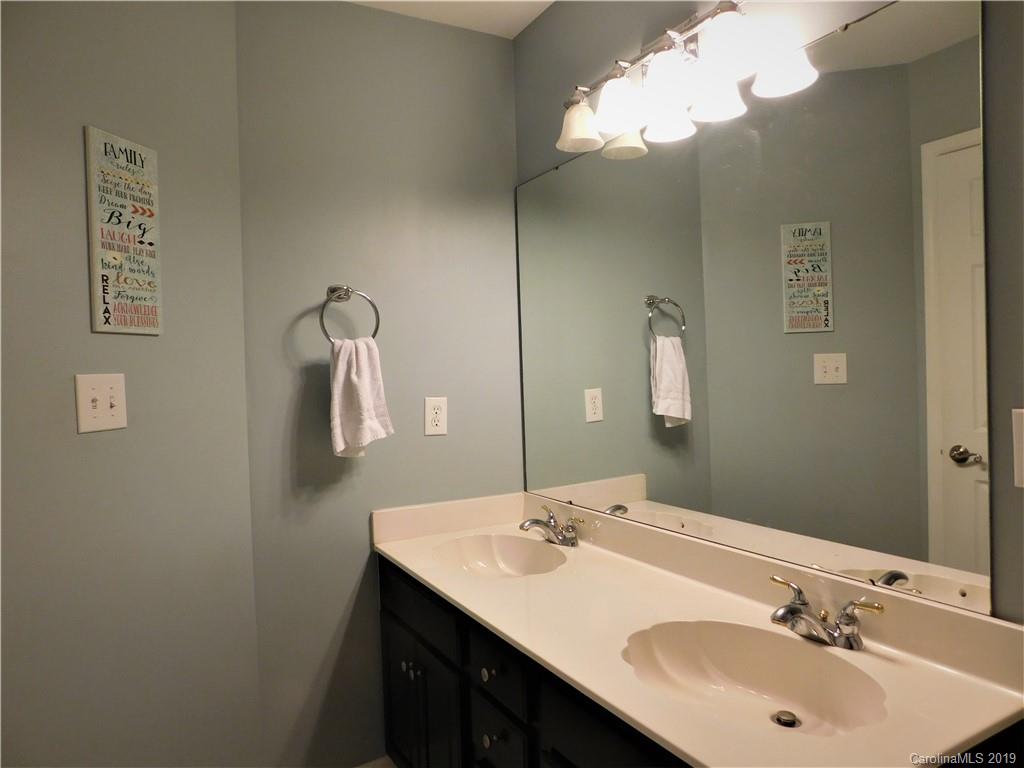 15816 Lavenham Road Huntersville, NC 28078 - Photo 12 of 20 Gallery Image 12