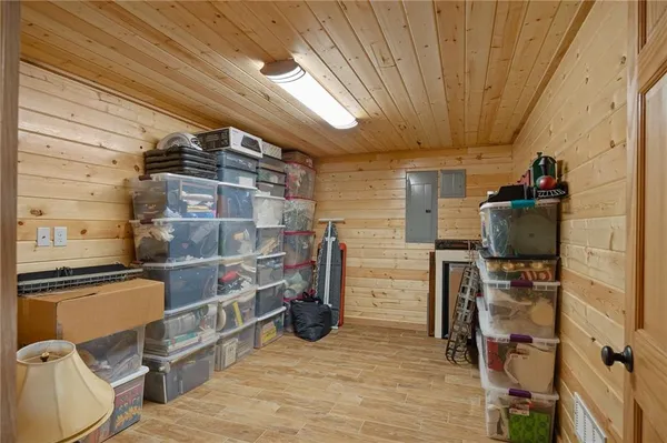 $1,250,000 | 8806 Northwest State Route, Hamilton, MO 64644