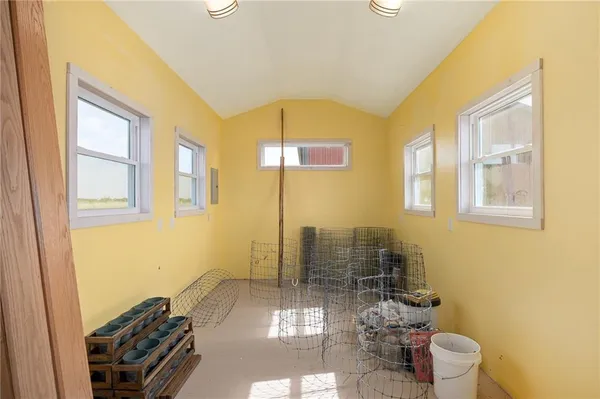 $1,250,000 | 8806 Northwest State Route, Hamilton, MO 64644