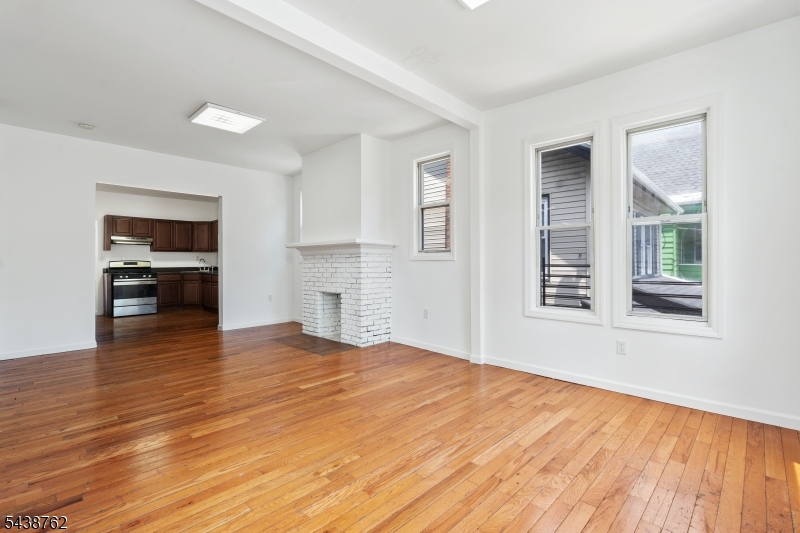 1043 Hunterdon Street, Unit 2 Newark, NJ 07112 - Photo 20 of 21